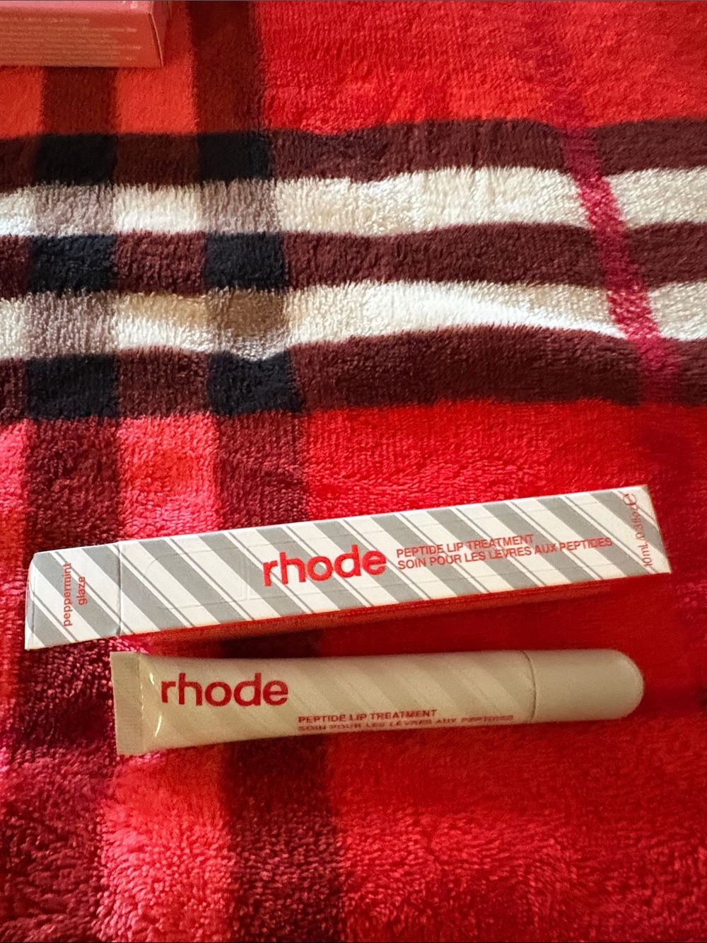 Rhode Peptide Lip Treatment - peppermint glaze